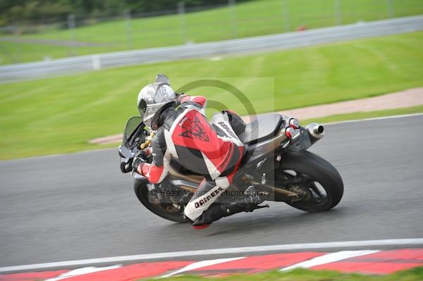 Motorcycle action photographs;Trackday digital images;event digital images;eventdigitalimages;no limits trackday;oulton park;oulton park circuit cheshire;oulton park photographs;peter wileman photography;trackday;trackday photos