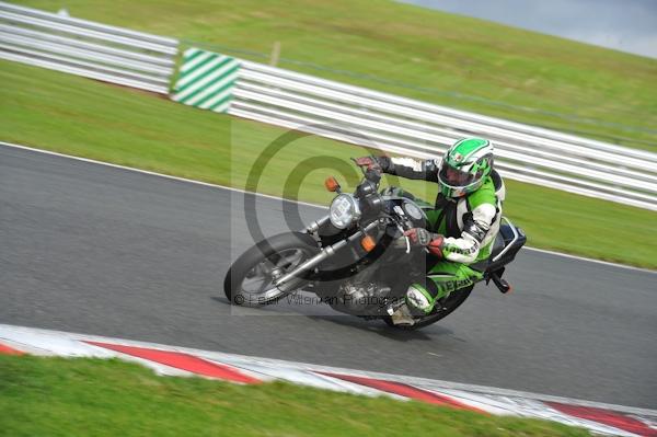 Motorcycle action photographs;Trackday digital images;event digital images;eventdigitalimages;no limits trackday;oulton park;oulton park circuit cheshire;oulton park photographs;peter wileman photography;trackday;trackday photos