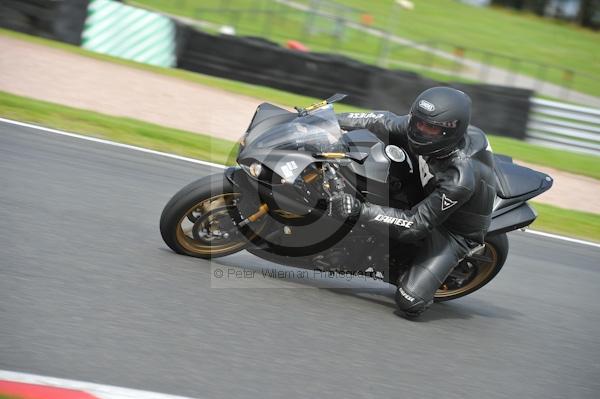 Motorcycle action photographs;Trackday digital images;event digital images;eventdigitalimages;no limits trackday;oulton park;oulton park circuit cheshire;oulton park photographs;peter wileman photography;trackday;trackday photos
