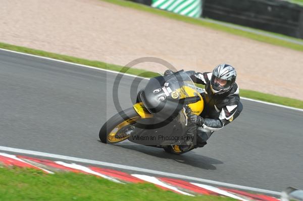 Motorcycle action photographs;Trackday digital images;event digital images;eventdigitalimages;no limits trackday;oulton park;oulton park circuit cheshire;oulton park photographs;peter wileman photography;trackday;trackday photos