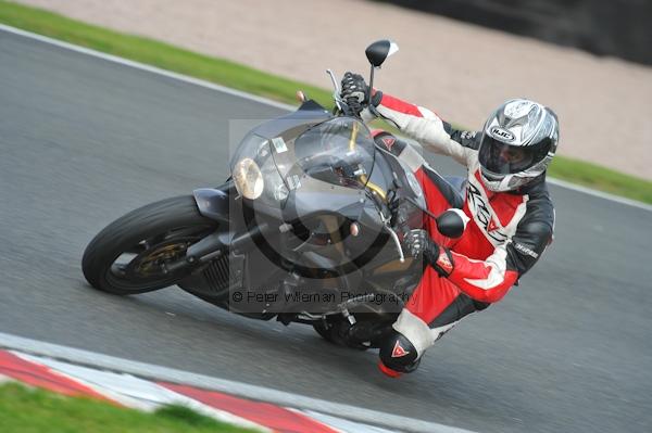 Motorcycle action photographs;Trackday digital images;event digital images;eventdigitalimages;no limits trackday;oulton park;oulton park circuit cheshire;oulton park photographs;peter wileman photography;trackday;trackday photos