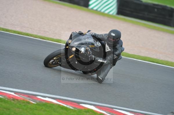 Motorcycle action photographs;Trackday digital images;event digital images;eventdigitalimages;no limits trackday;oulton park;oulton park circuit cheshire;oulton park photographs;peter wileman photography;trackday;trackday photos