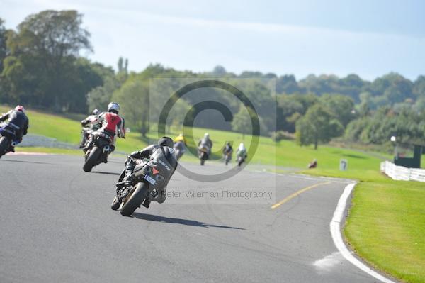 Motorcycle action photographs;Trackday digital images;event digital images;eventdigitalimages;no limits trackday;oulton park;oulton park circuit cheshire;oulton park photographs;peter wileman photography;trackday;trackday photos