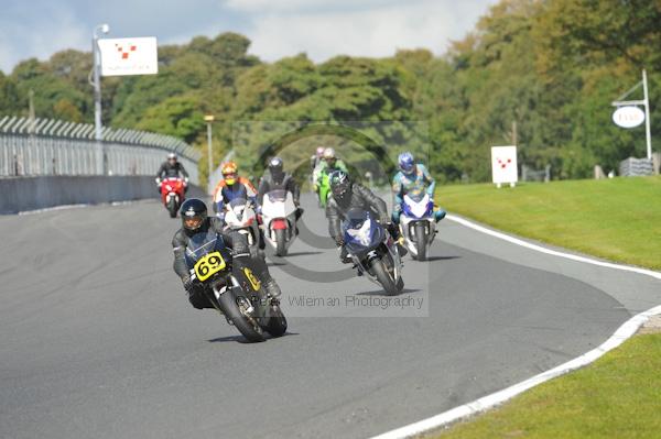 Motorcycle action photographs;Trackday digital images;event digital images;eventdigitalimages;no limits trackday;oulton park;oulton park circuit cheshire;oulton park photographs;peter wileman photography;trackday;trackday photos