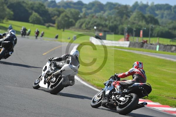 Motorcycle action photographs;Trackday digital images;event digital images;eventdigitalimages;no limits trackday;oulton park;oulton park circuit cheshire;oulton park photographs;peter wileman photography;trackday;trackday photos