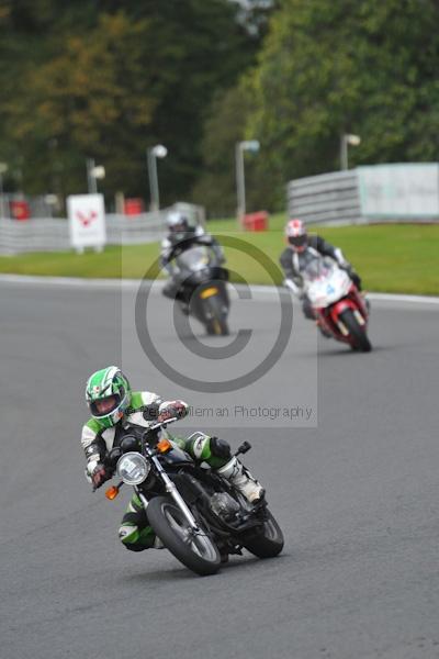 Motorcycle action photographs;Trackday digital images;event digital images;eventdigitalimages;no limits trackday;oulton park;oulton park circuit cheshire;oulton park photographs;peter wileman photography;trackday;trackday photos