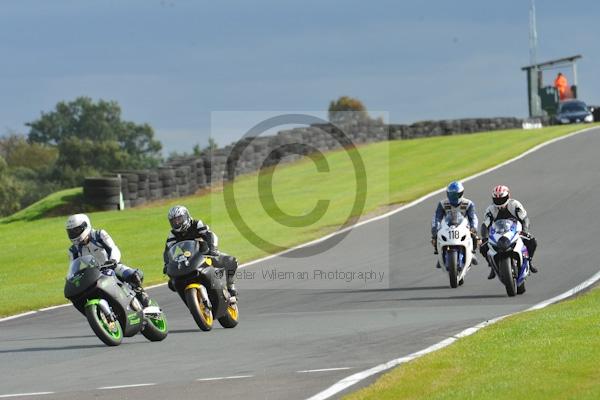Motorcycle action photographs;Trackday digital images;event digital images;eventdigitalimages;no limits trackday;oulton park;oulton park circuit cheshire;oulton park photographs;peter wileman photography;trackday;trackday photos