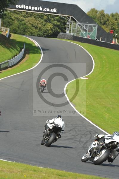 Motorcycle action photographs;Trackday digital images;event digital images;eventdigitalimages;no limits trackday;oulton park;oulton park circuit cheshire;oulton park photographs;peter wileman photography;trackday;trackday photos