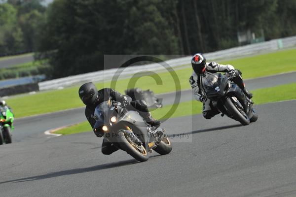 Motorcycle action photographs;Trackday digital images;event digital images;eventdigitalimages;no limits trackday;oulton park;oulton park circuit cheshire;oulton park photographs;peter wileman photography;trackday;trackday photos