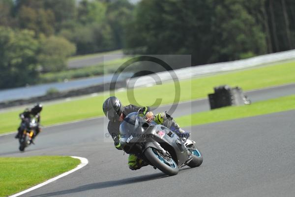Motorcycle action photographs;Trackday digital images;event digital images;eventdigitalimages;no limits trackday;oulton park;oulton park circuit cheshire;oulton park photographs;peter wileman photography;trackday;trackday photos