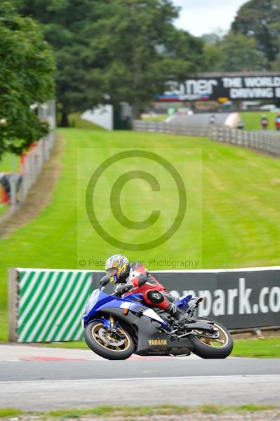 Motorcycle action photographs;Trackday digital images;event digital images;eventdigitalimages;no limits trackday;oulton park;oulton park circuit cheshire;oulton park photographs;peter wileman photography;trackday;trackday photos