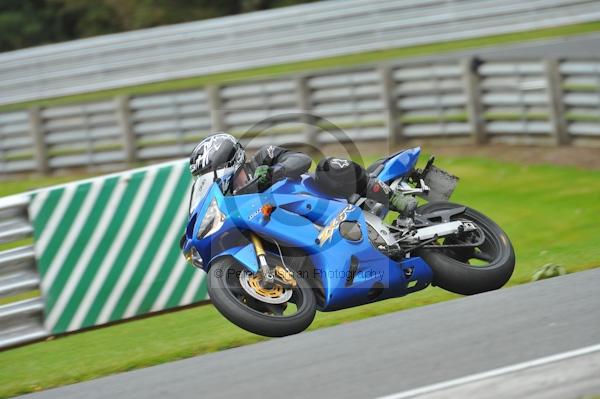 Motorcycle action photographs;Trackday digital images;event digital images;eventdigitalimages;no limits trackday;oulton park;oulton park circuit cheshire;oulton park photographs;peter wileman photography;trackday;trackday photos