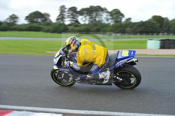 Motorcycle action photographs;Trackday digital images;event digital images;eventdigitalimages;no limits trackday;oulton park;oulton park circuit cheshire;oulton park photographs;peter wileman photography;trackday;trackday photos