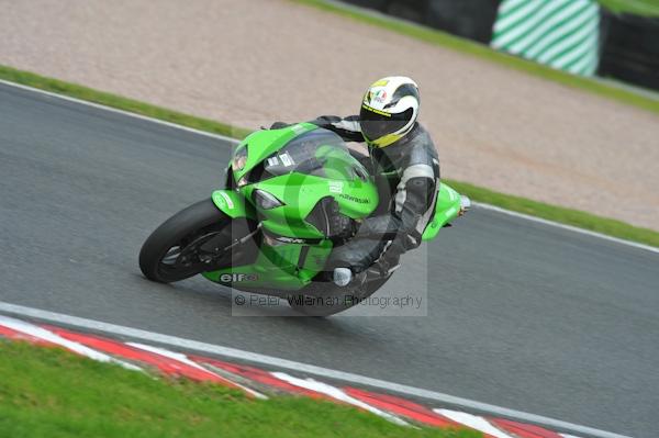 Motorcycle action photographs;Trackday digital images;event digital images;eventdigitalimages;no limits trackday;oulton park;oulton park circuit cheshire;oulton park photographs;peter wileman photography;trackday;trackday photos