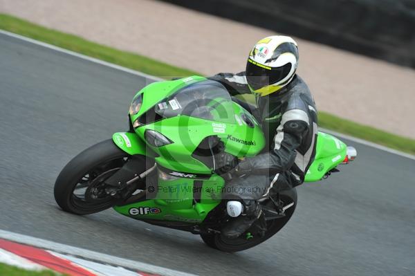 Motorcycle action photographs;Trackday digital images;event digital images;eventdigitalimages;no limits trackday;oulton park;oulton park circuit cheshire;oulton park photographs;peter wileman photography;trackday;trackday photos
