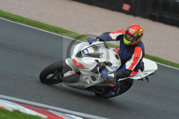 Motorcycle action photographs;Trackday digital images;event digital images;eventdigitalimages;no limits trackday;oulton park;oulton park circuit cheshire;oulton park photographs;peter wileman photography;trackday;trackday photos