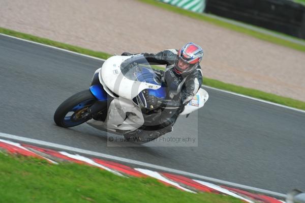Motorcycle action photographs;Trackday digital images;event digital images;eventdigitalimages;no limits trackday;oulton park;oulton park circuit cheshire;oulton park photographs;peter wileman photography;trackday;trackday photos