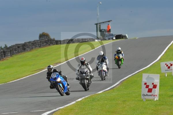 Motorcycle action photographs;Trackday digital images;event digital images;eventdigitalimages;no limits trackday;oulton park;oulton park circuit cheshire;oulton park photographs;peter wileman photography;trackday;trackday photos