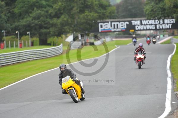 Motorcycle action photographs;Trackday digital images;event digital images;eventdigitalimages;no limits trackday;oulton park;oulton park circuit cheshire;oulton park photographs;peter wileman photography;trackday;trackday photos