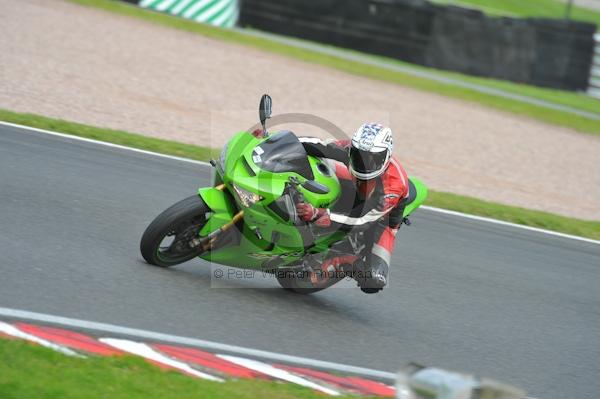 Motorcycle action photographs;Trackday digital images;event digital images;eventdigitalimages;no limits trackday;oulton park;oulton park circuit cheshire;oulton park photographs;peter wileman photography;trackday;trackday photos