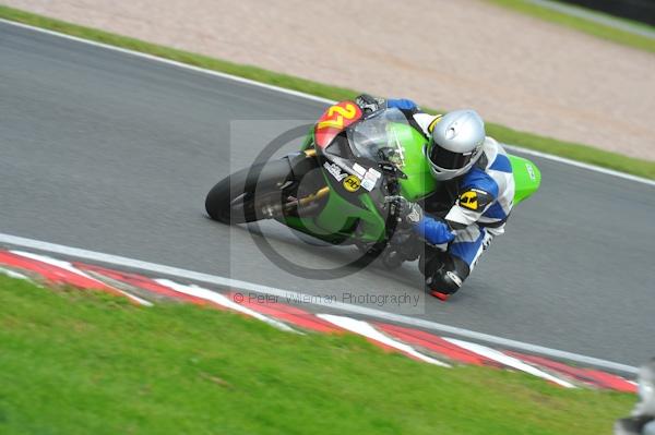 Motorcycle action photographs;Trackday digital images;event digital images;eventdigitalimages;no limits trackday;oulton park;oulton park circuit cheshire;oulton park photographs;peter wileman photography;trackday;trackday photos