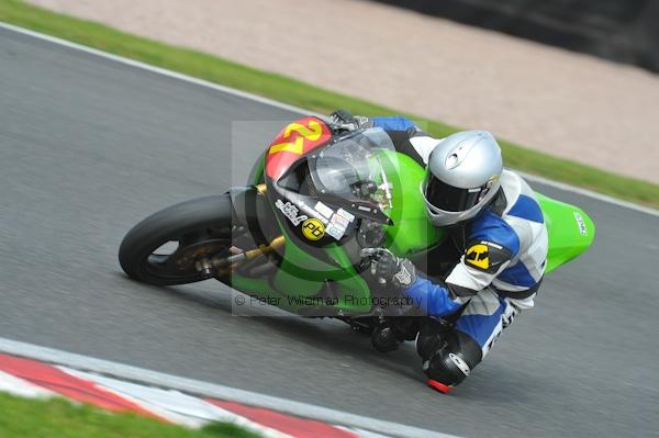 Motorcycle action photographs;Trackday digital images;event digital images;eventdigitalimages;no limits trackday;oulton park;oulton park circuit cheshire;oulton park photographs;peter wileman photography;trackday;trackday photos