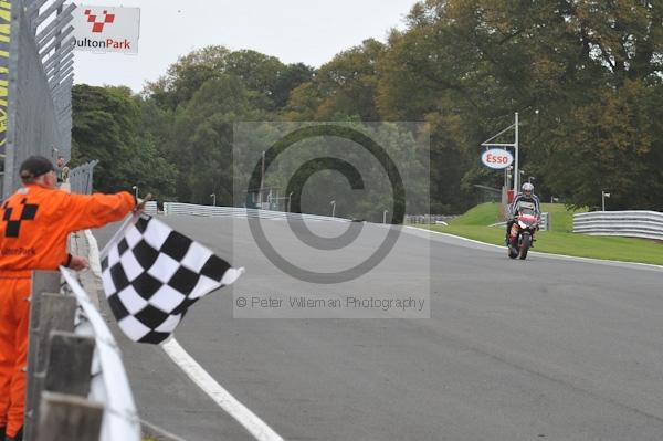 Motorcycle action photographs;Trackday digital images;event digital images;eventdigitalimages;no limits trackday;oulton park;oulton park circuit cheshire;oulton park photographs;peter wileman photography;trackday;trackday photos