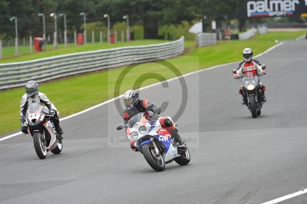 Motorcycle action photographs;Trackday digital images;event digital images;eventdigitalimages;no limits trackday;oulton park;oulton park circuit cheshire;oulton park photographs;peter wileman photography;trackday;trackday photos
