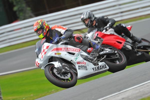 Motorcycle action photographs;Trackday digital images;event digital images;eventdigitalimages;no limits trackday;oulton park;oulton park circuit cheshire;oulton park photographs;peter wileman photography;trackday;trackday photos