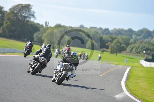 Motorcycle action photographs;Trackday digital images;event digital images;eventdigitalimages;no limits trackday;oulton park;oulton park circuit cheshire;oulton park photographs;peter wileman photography;trackday;trackday photos