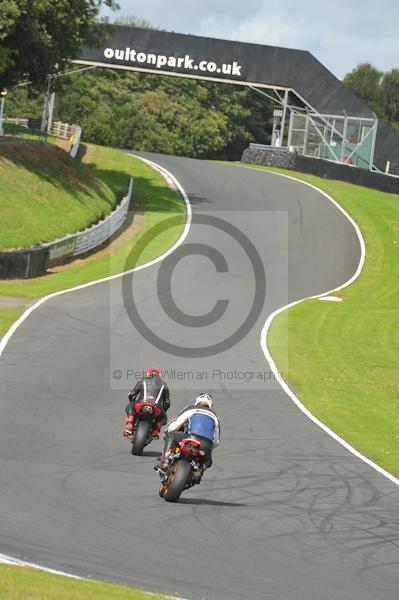 Motorcycle action photographs;Trackday digital images;event digital images;eventdigitalimages;no limits trackday;oulton park;oulton park circuit cheshire;oulton park photographs;peter wileman photography;trackday;trackday photos