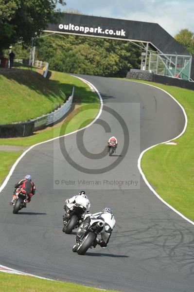 Motorcycle action photographs;Trackday digital images;event digital images;eventdigitalimages;no limits trackday;oulton park;oulton park circuit cheshire;oulton park photographs;peter wileman photography;trackday;trackday photos