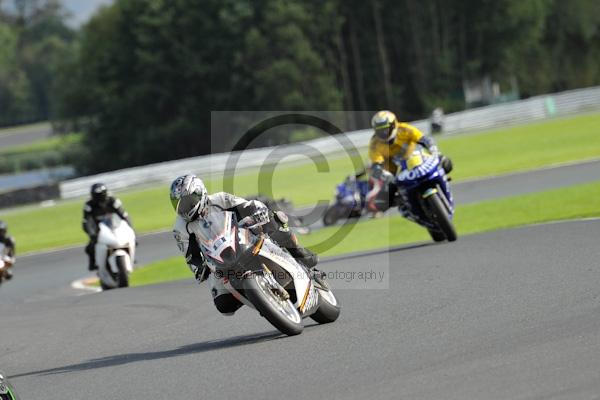 Motorcycle action photographs;Trackday digital images;event digital images;eventdigitalimages;no limits trackday;oulton park;oulton park circuit cheshire;oulton park photographs;peter wileman photography;trackday;trackday photos