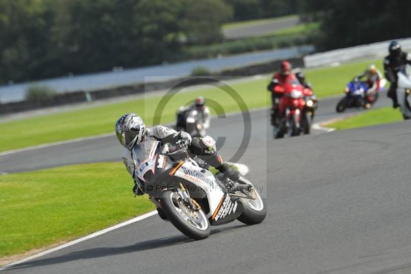 Motorcycle action photographs;Trackday digital images;event digital images;eventdigitalimages;no limits trackday;oulton park;oulton park circuit cheshire;oulton park photographs;peter wileman photography;trackday;trackday photos