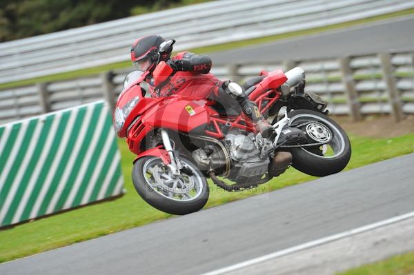 Motorcycle action photographs;Trackday digital images;event digital images;eventdigitalimages;no limits trackday;oulton park;oulton park circuit cheshire;oulton park photographs;peter wileman photography;trackday;trackday photos