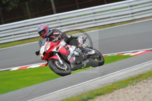Motorcycle action photographs;Trackday digital images;event digital images;eventdigitalimages;no limits trackday;oulton park;oulton park circuit cheshire;oulton park photographs;peter wileman photography;trackday;trackday photos