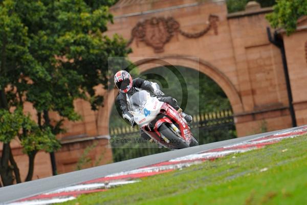 Motorcycle action photographs;Trackday digital images;event digital images;eventdigitalimages;no limits trackday;oulton park;oulton park circuit cheshire;oulton park photographs;peter wileman photography;trackday;trackday photos
