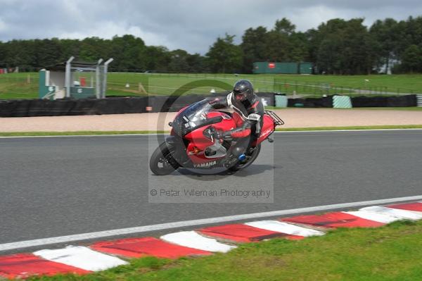 Motorcycle action photographs;Trackday digital images;event digital images;eventdigitalimages;no limits trackday;oulton park;oulton park circuit cheshire;oulton park photographs;peter wileman photography;trackday;trackday photos
