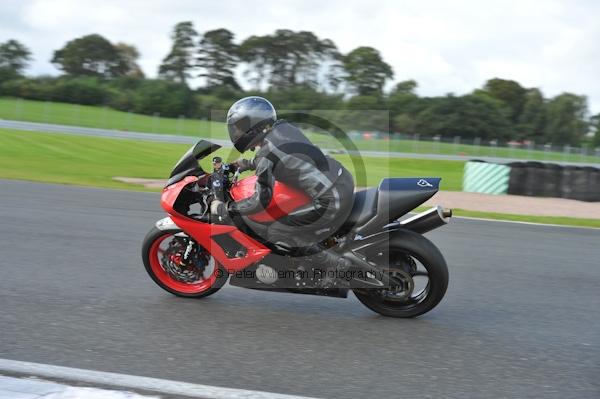 Motorcycle action photographs;Trackday digital images;event digital images;eventdigitalimages;no limits trackday;oulton park;oulton park circuit cheshire;oulton park photographs;peter wileman photography;trackday;trackday photos