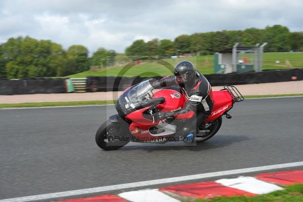 Motorcycle action photographs;Trackday digital images;event digital images;eventdigitalimages;no limits trackday;oulton park;oulton park circuit cheshire;oulton park photographs;peter wileman photography;trackday;trackday photos