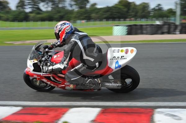Motorcycle action photographs;Trackday digital images;event digital images;eventdigitalimages;no limits trackday;oulton park;oulton park circuit cheshire;oulton park photographs;peter wileman photography;trackday;trackday photos