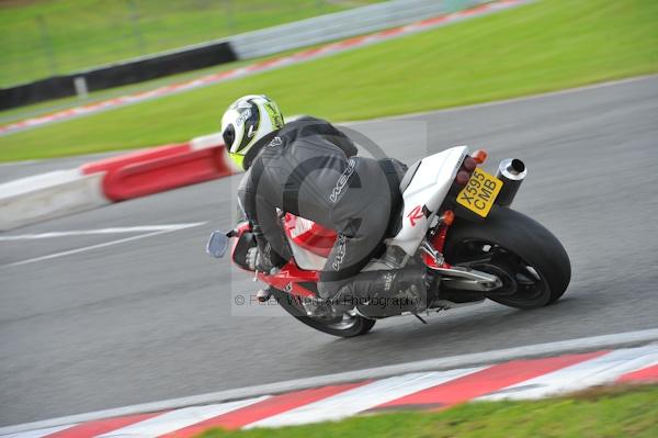 Motorcycle action photographs;Trackday digital images;event digital images;eventdigitalimages;no limits trackday;oulton park;oulton park circuit cheshire;oulton park photographs;peter wileman photography;trackday;trackday photos