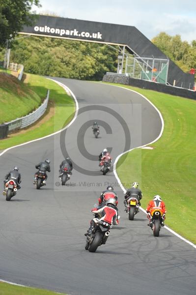 Motorcycle action photographs;Trackday digital images;event digital images;eventdigitalimages;no limits trackday;oulton park;oulton park circuit cheshire;oulton park photographs;peter wileman photography;trackday;trackday photos