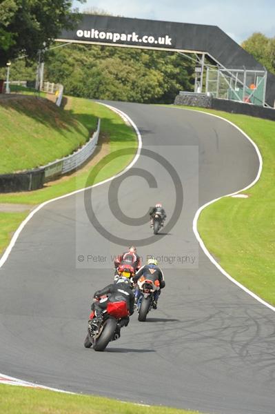 Motorcycle action photographs;Trackday digital images;event digital images;eventdigitalimages;no limits trackday;oulton park;oulton park circuit cheshire;oulton park photographs;peter wileman photography;trackday;trackday photos