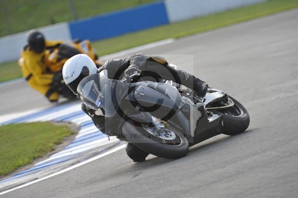 Motorcycle action photographs;Trackday digital images;donington;donington park leicestershire;donington photographs;event digital images;eventdigitalimages;no limits trackday;peter wileman photography;trackday;trackday photos