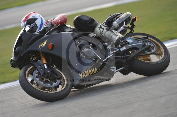 Motorcycle action photographs;Trackday digital images;donington;donington park leicestershire;donington photographs;event digital images;eventdigitalimages;no limits trackday;peter wileman photography;trackday;trackday photos