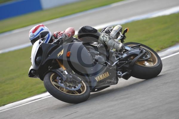 Motorcycle action photographs;Trackday digital images;donington;donington park leicestershire;donington photographs;event digital images;eventdigitalimages;no limits trackday;peter wileman photography;trackday;trackday photos