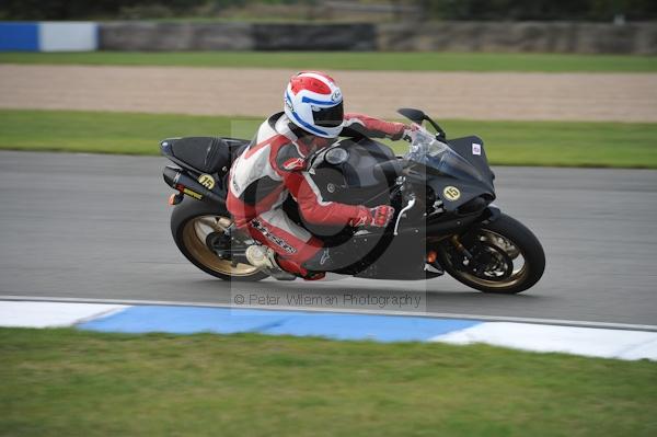 Motorcycle action photographs;Trackday digital images;donington;donington park leicestershire;donington photographs;event digital images;eventdigitalimages;no limits trackday;peter wileman photography;trackday;trackday photos