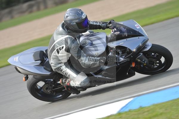 Motorcycle action photographs;Trackday digital images;donington;donington park leicestershire;donington photographs;event digital images;eventdigitalimages;no limits trackday;peter wileman photography;trackday;trackday photos