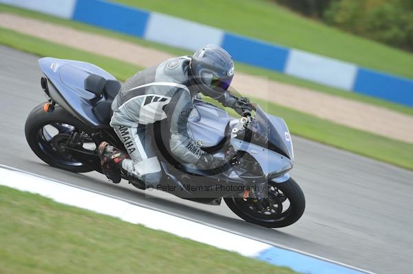 Motorcycle action photographs;Trackday digital images;donington;donington park leicestershire;donington photographs;event digital images;eventdigitalimages;no limits trackday;peter wileman photography;trackday;trackday photos